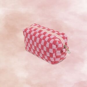 💗 Pink Checkered Travel Bag 🏁